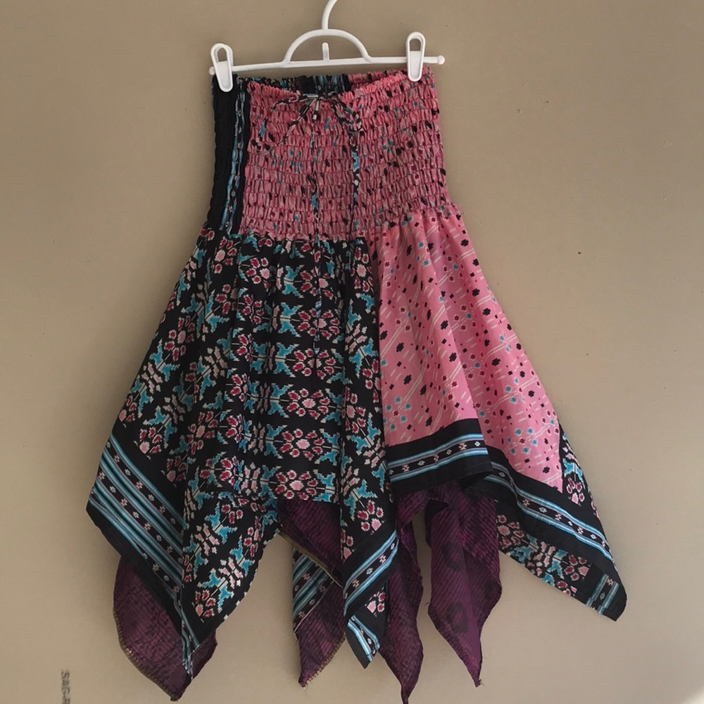 Handkerchief hem dress/skirt